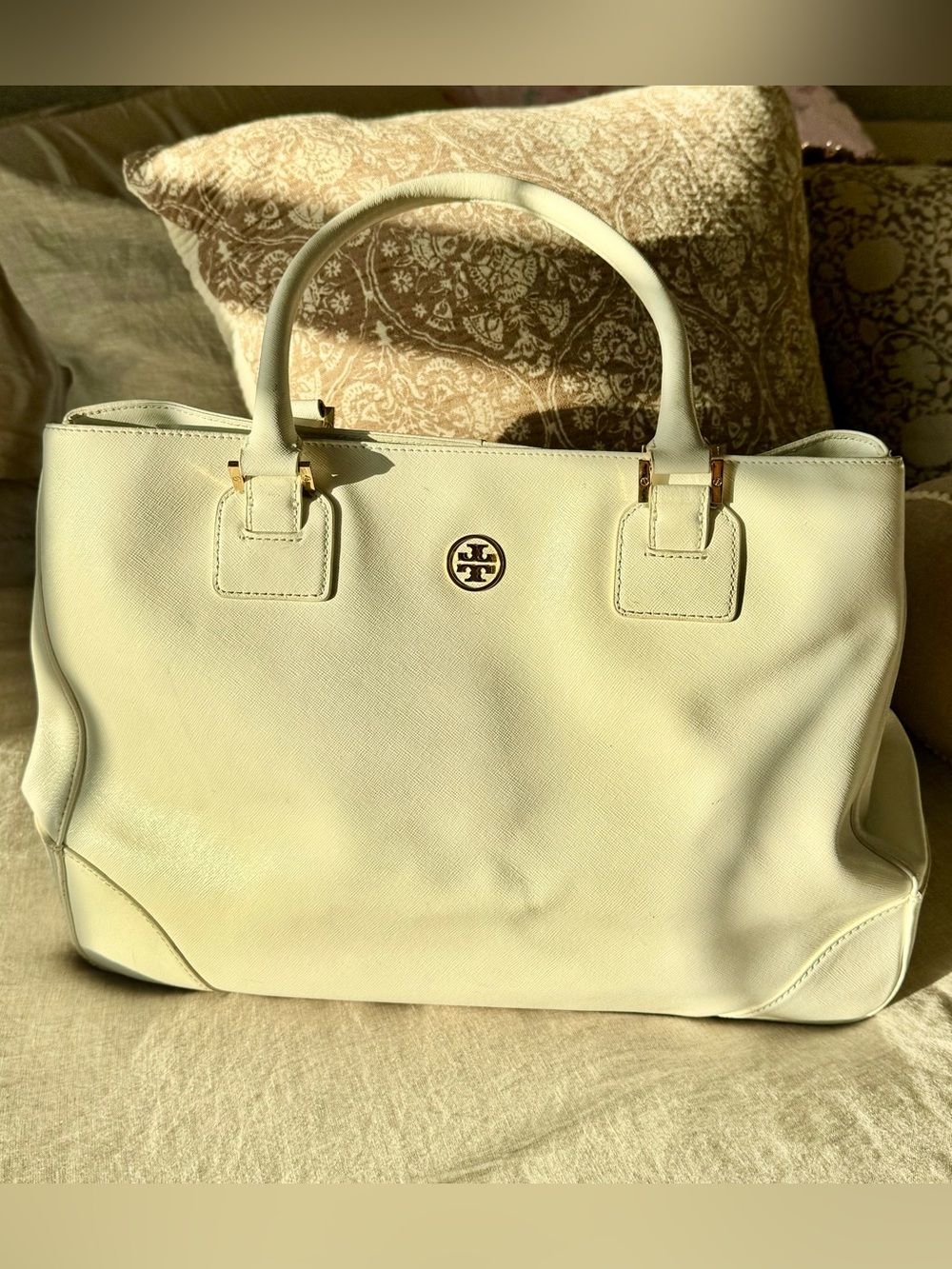 Tory Burch Robinson Double Zip Tote – Ivory/White Saffiano Leather Gold Handware